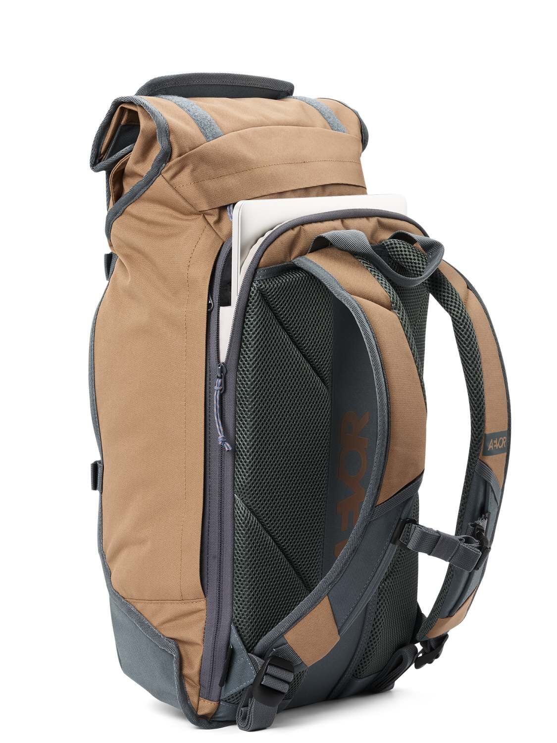 Aevor Rucksack Trippack California Hike