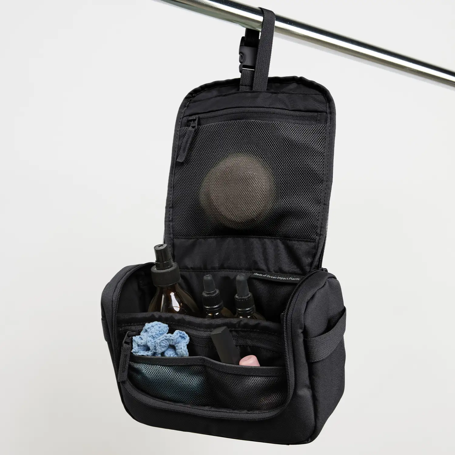 GOT BAG Kulturtasche SHOWER KIT black