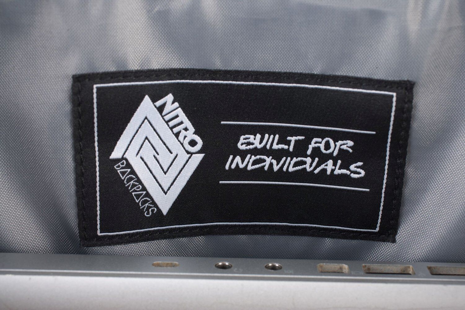 Nitro Rucksack NIKURO WAXED LIZARD grün