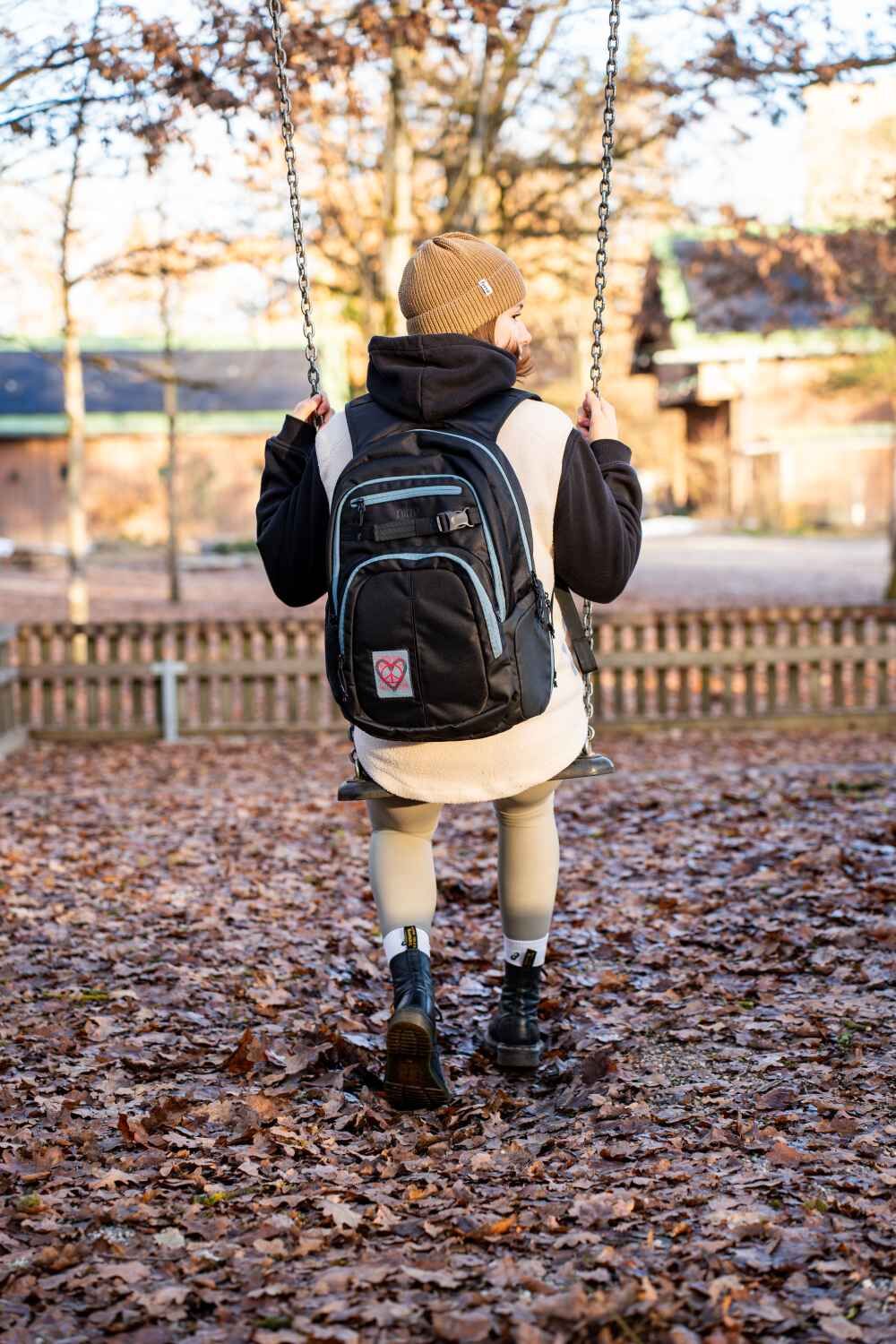 Nitro Rucksack CHASE Peace Love Nitro schwarz Nitro Rucksack CHASE Peace Love Nitro schwarz