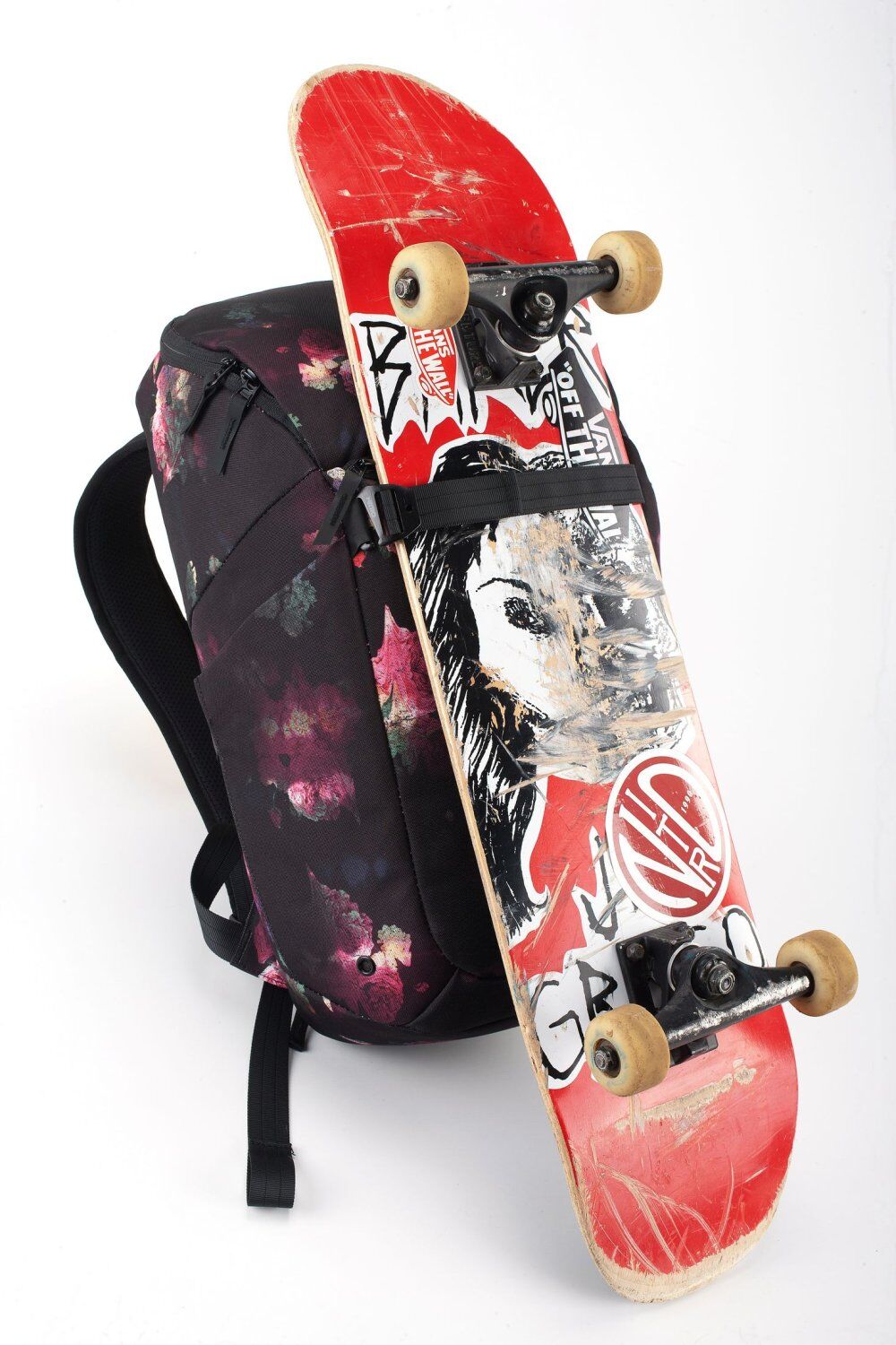 Nitro Rucksack NIKURO BLACK ROSE multi