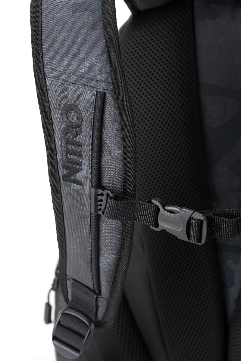 Nitro Rucksack STASH 29 FORGED CAMO schwarz