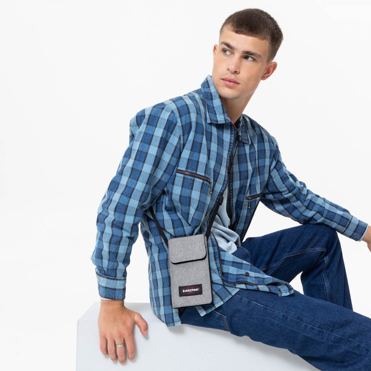 Eastpak Umhängetasche DALLER POUCH Sunday Grey