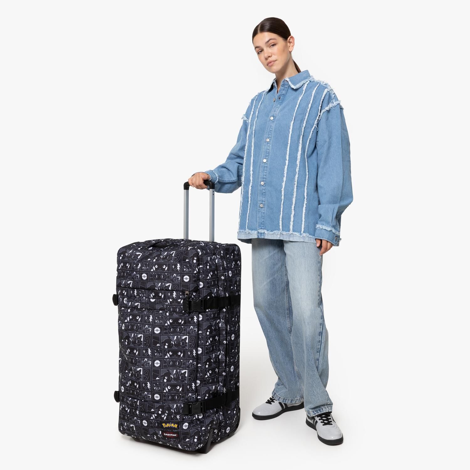 Eastpak Koffer TRANSIT'R L POKEMON BLACK