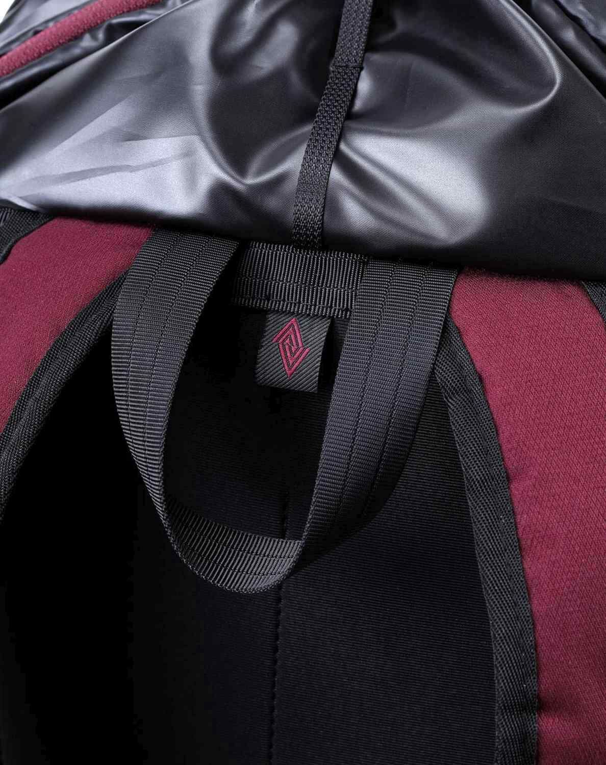 Nitro Rucksack FUSE WINE rot