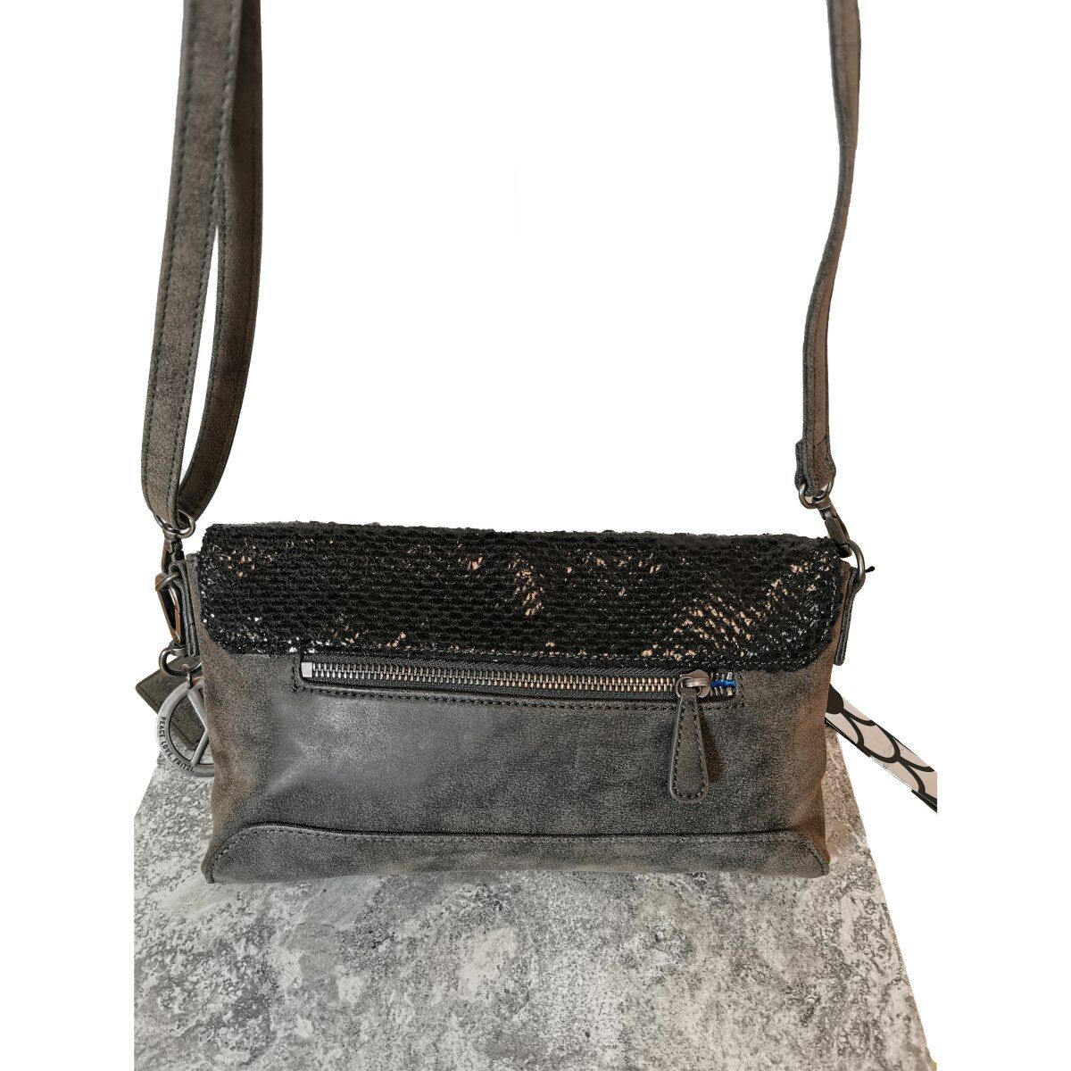 Fritzi aus Preußen Allana Scaly Black Clutch Umhängetasche