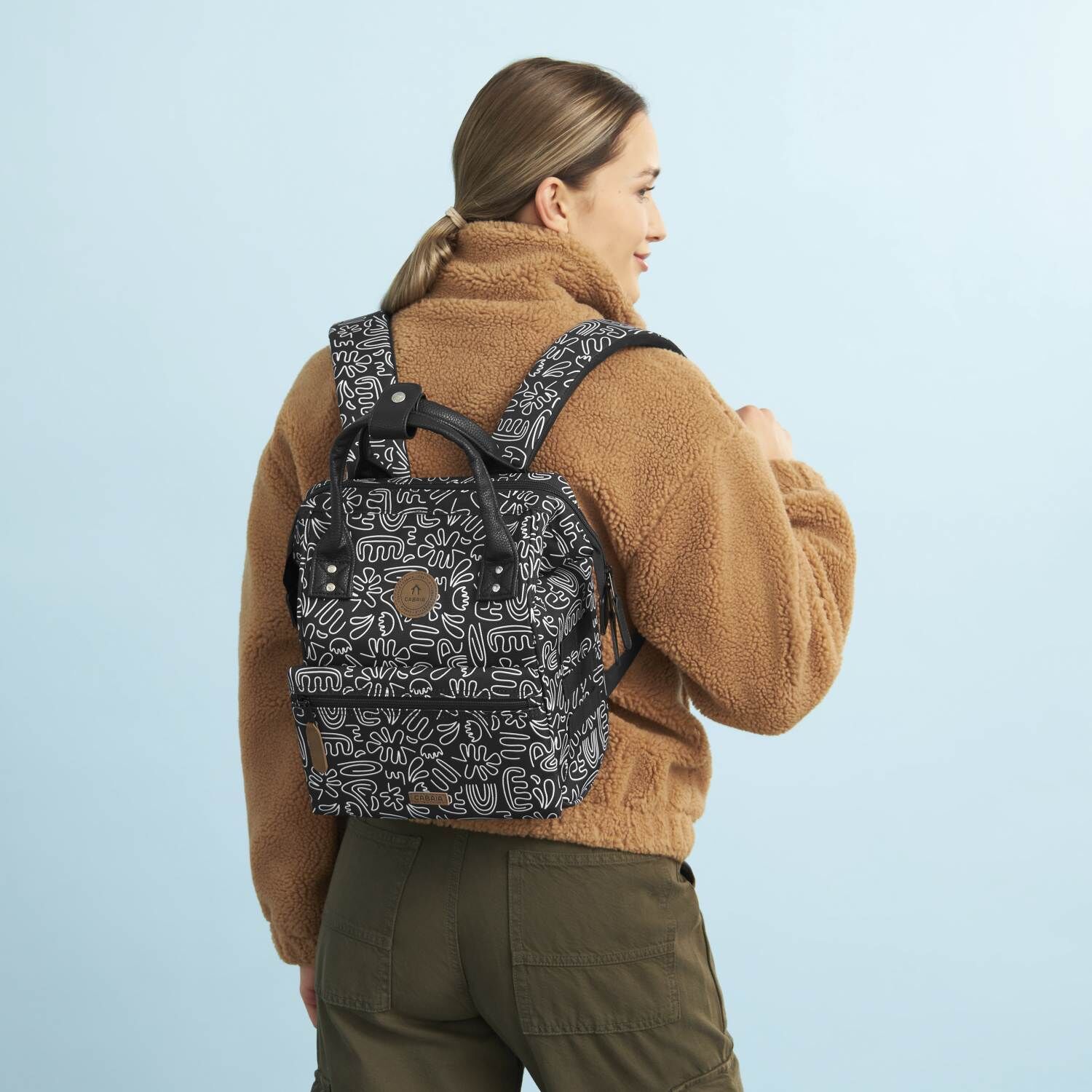 CABAIA Adventurer AMIENS Oxford Rucksack Small Black