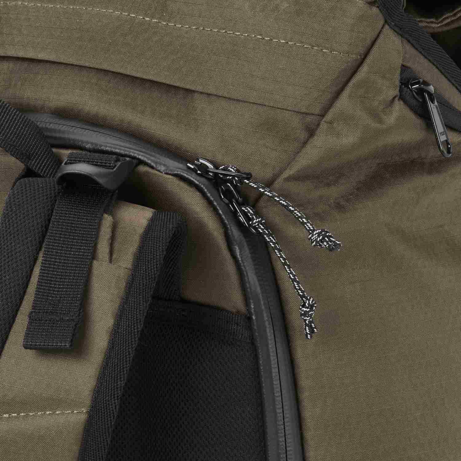 Aevor Rucksack Travelpack Proof Proof Olive Gold