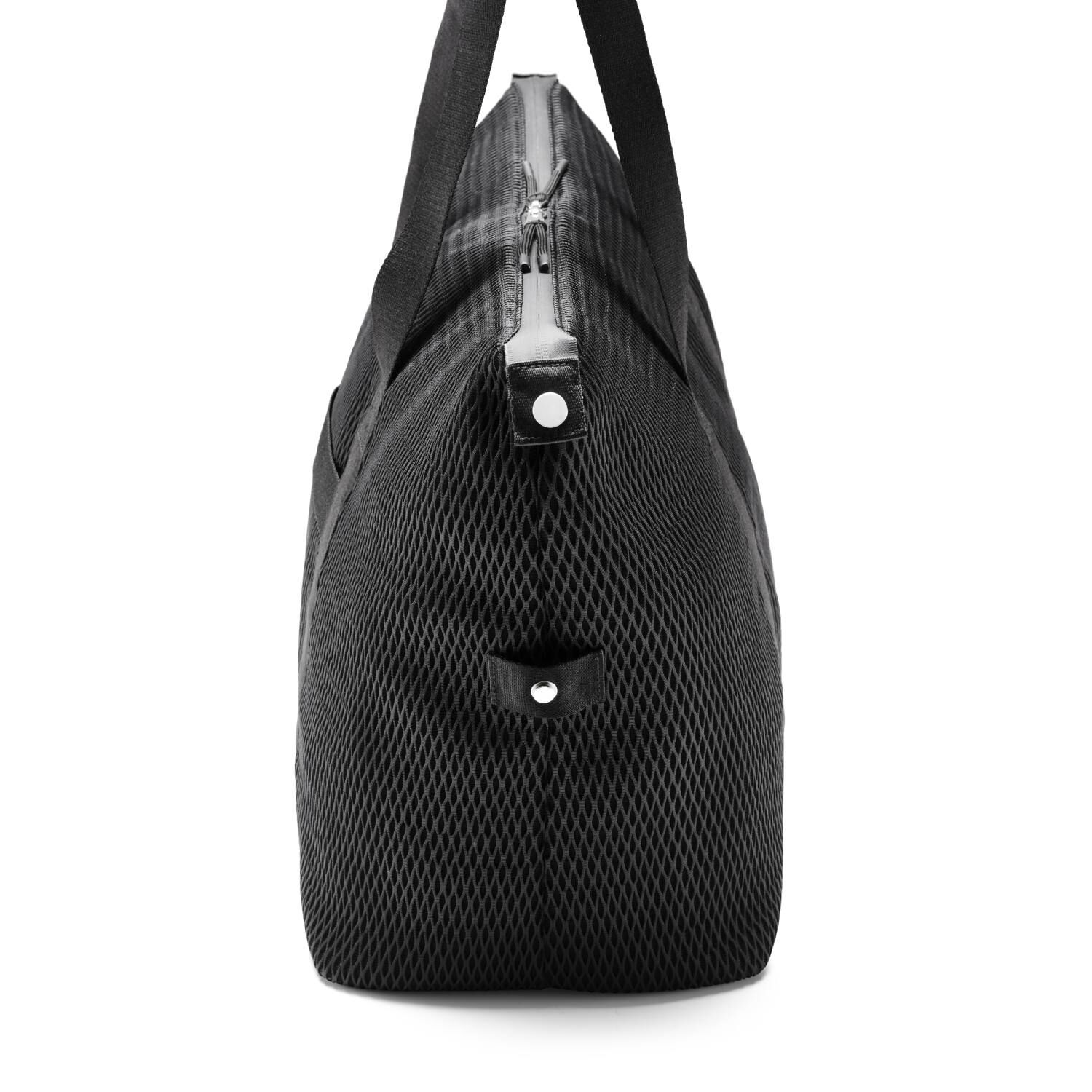 reisenthel extralite weekender L mesh black