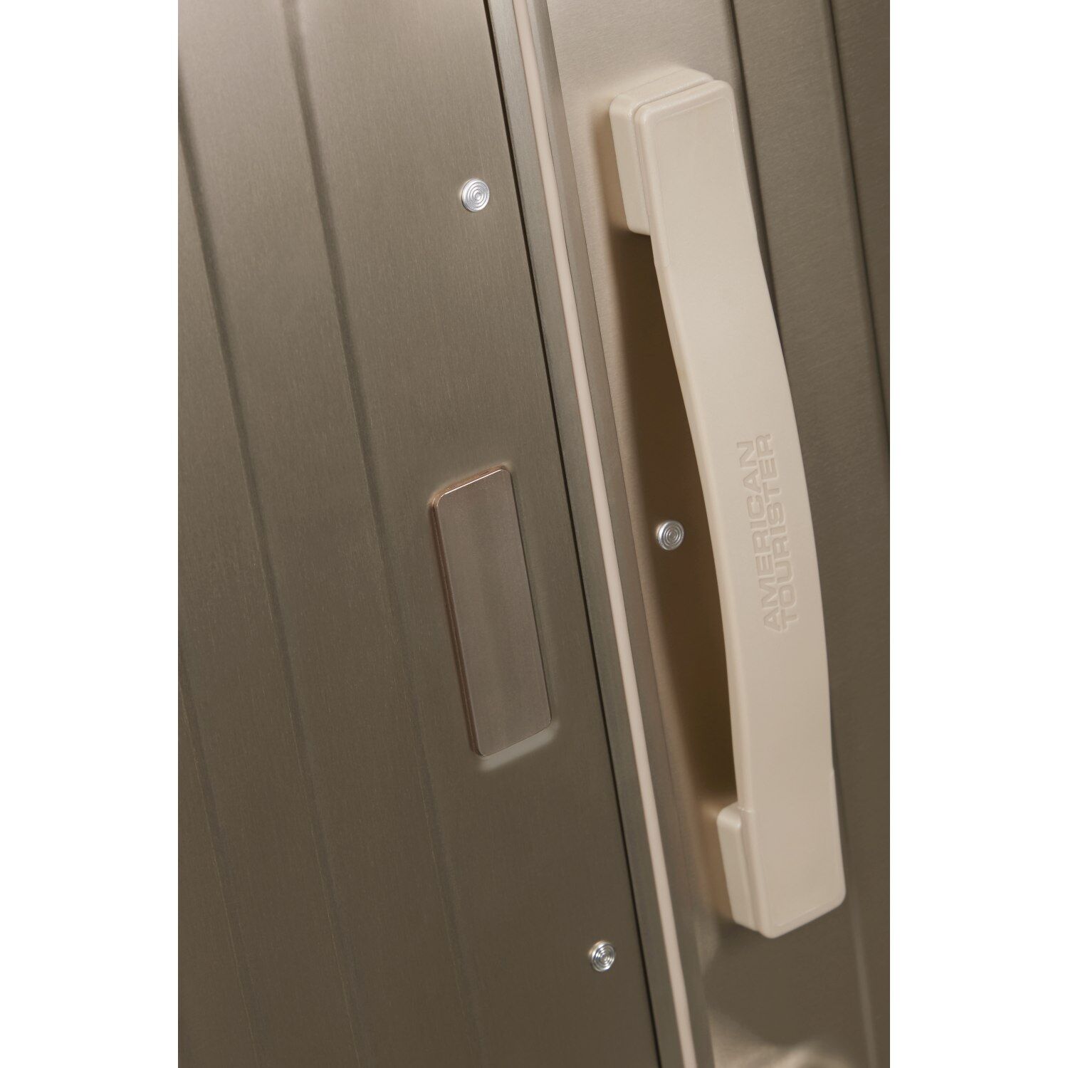 American Tourister Koffer SOUNDBOX ALU SPINNER 55/20 TSA BRONZE American Tourister Koffer SOUNDBOX ALU SPINNER 68/28 TSA BRONZE